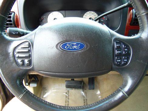 Used 2005 Ford F250 Lariat AWD/4WD image 20