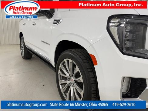 Used 2021 GMC Yukon Denali w/ Denali Premium Package AWD/4WD image 53