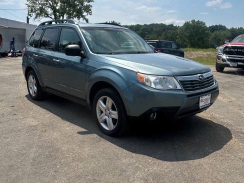 Used 2009 Subaru Forester 2.5X Limited AWD/4WD image 2