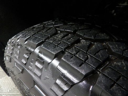 Used 2024 Chevrolet Silverado 1500 RST image 7