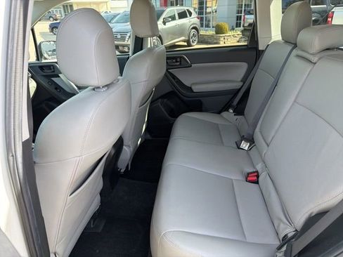 Used 2014 Subaru Forester 2.5i Premium w/ All-Weather Package image 11