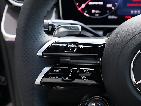 New 2025 Mercedes-Benz GLC 43 AMG 4MATIC image 34