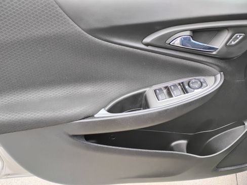 Used 2022 Chevrolet Malibu LS FWD image 26