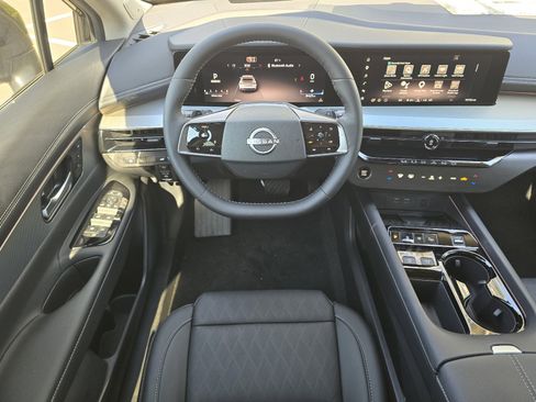 New 2026 Nissan Murano Platinum AWD/4WD image 13
