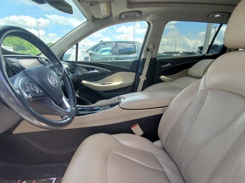 Used 2020 Buick Envision Essence FWD image 3