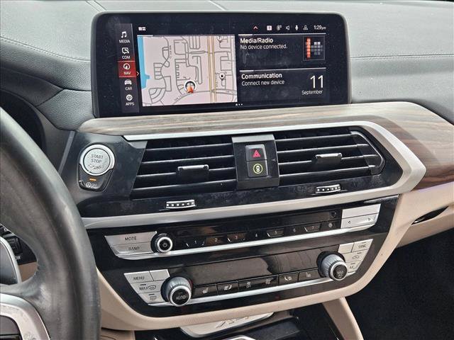 Used 2021 BMW X4 xDrive30i w/ M Sport Package AWD/4WD image 13