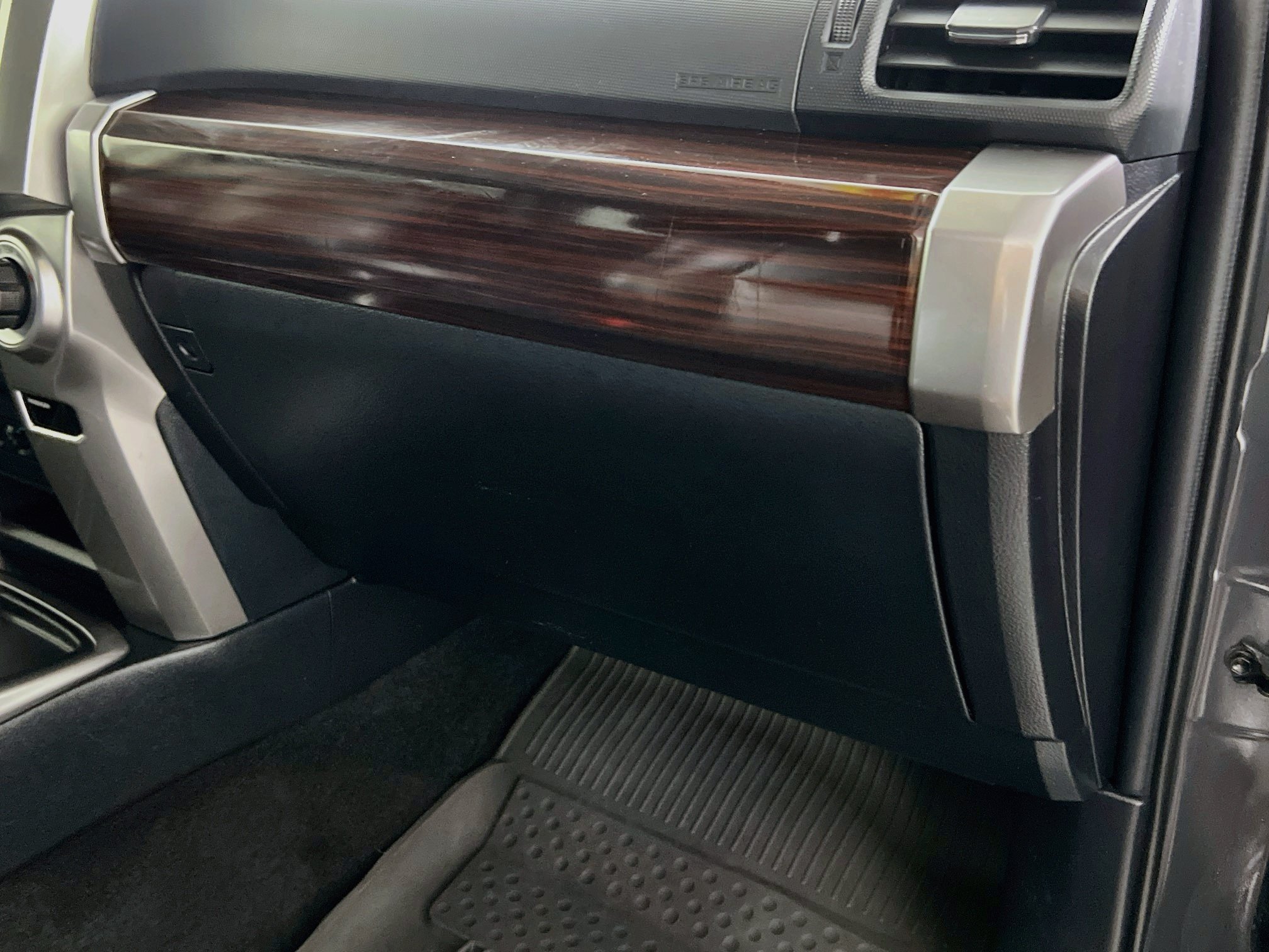 Used 2024 Toyota 4Runner Limited RWD image 34