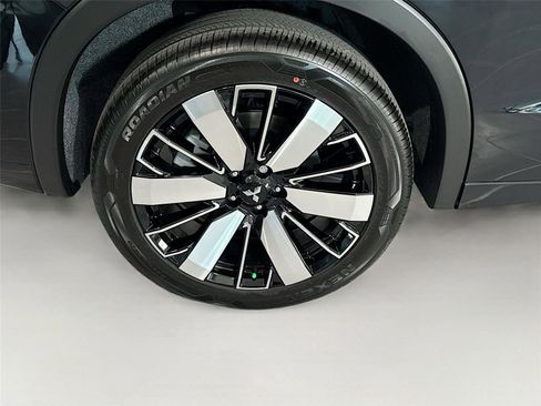 New 2026 Mitsubishi Outlander SEL image 40