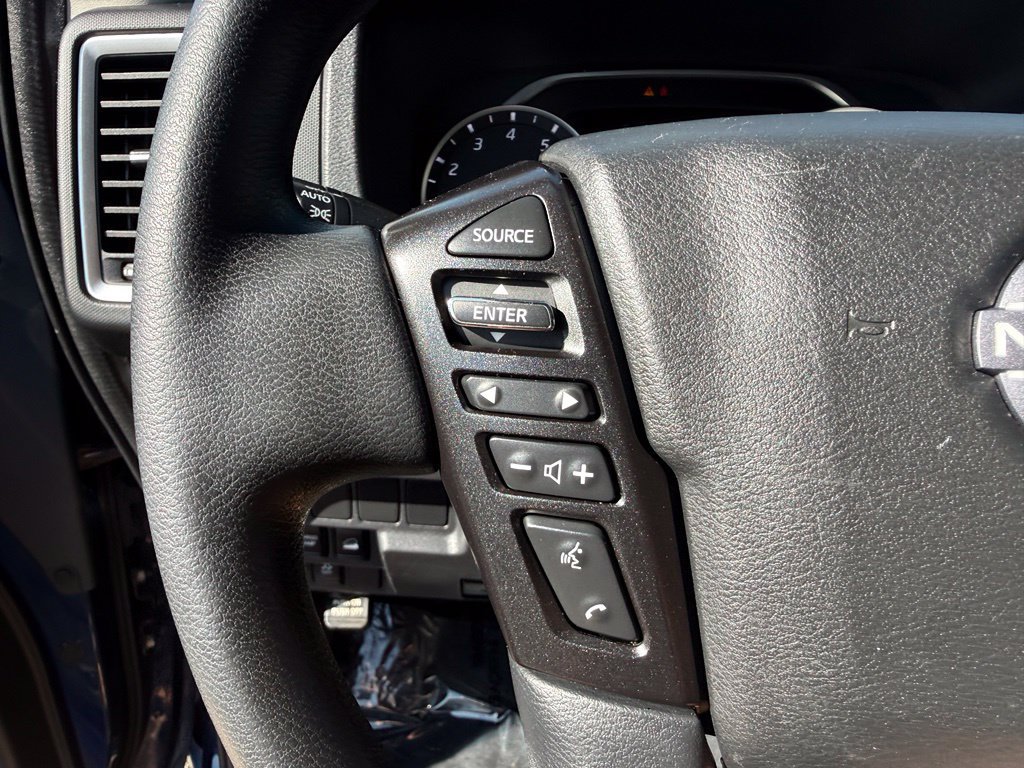 Certified 2023 Nissan Frontier SV AWD/4WD image 23