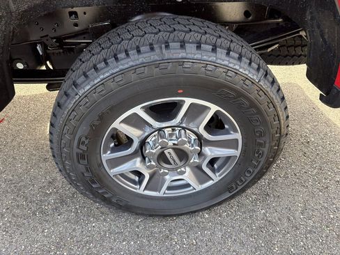 New 2026 Ford F250 Lariat w/ Lariat Premium Package image 13