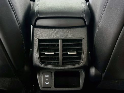 Used 2025 Kia Seltos S AWD/4WD image 25