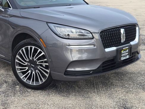 Used 2022 Lincoln Corsair Reserve w/ Equipment Group 201A image 2