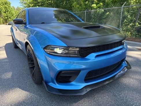 Used 2023 Dodge Charger Scat Pack RWD image 3