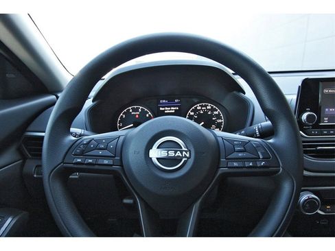 New 2024 Nissan Altima 2.5 S image 11