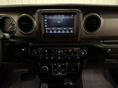 Used 2020 Jeep Wrangler Unlimited Sport S AWD/4WD image 34