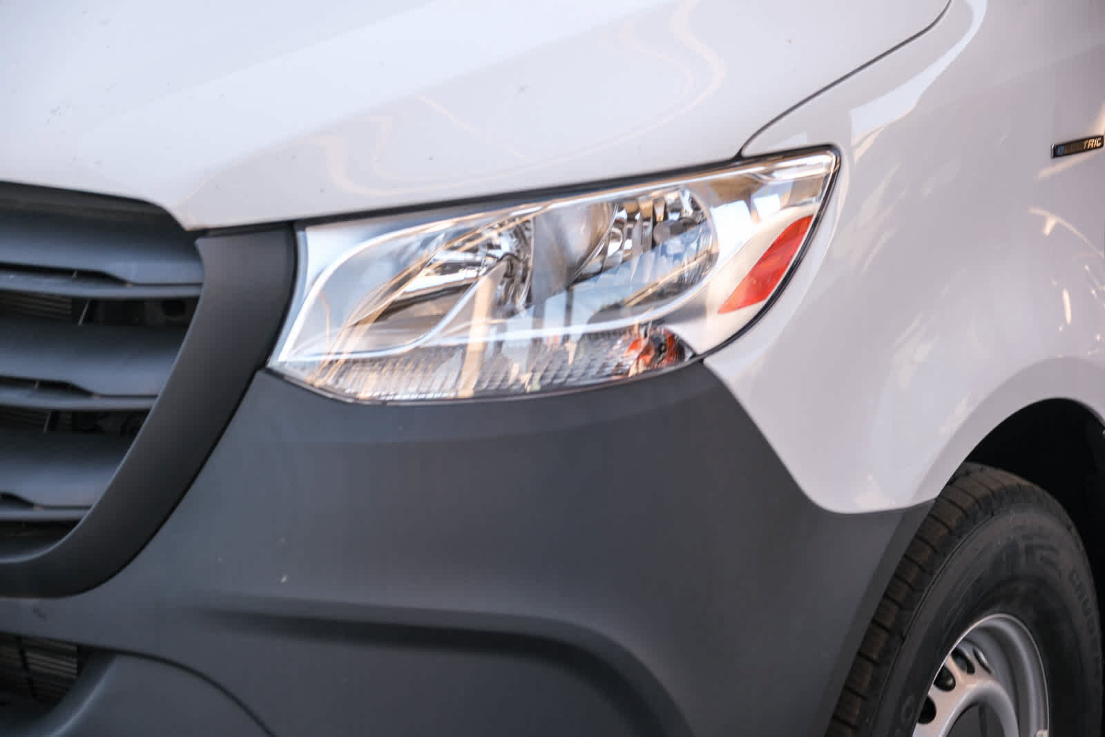 New 2025 Mercedes-Benz eSprinter 170 Cargo image 12