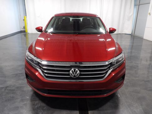 Used 2021 Volkswagen Passat 2.0T S FWD image 2