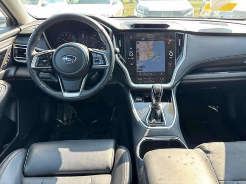 Used 2021 Subaru Outback Limited AWD/4WD image 12