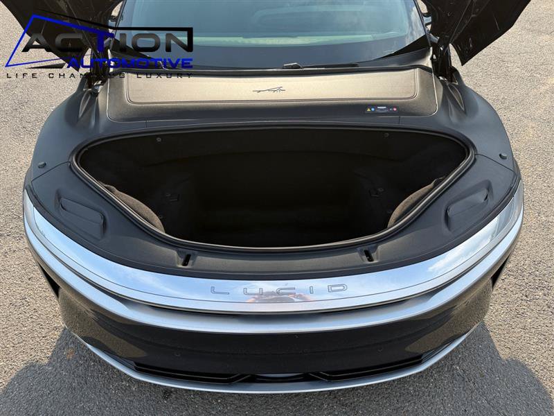 Used 2024 Lucid Air Pure RWD image 19