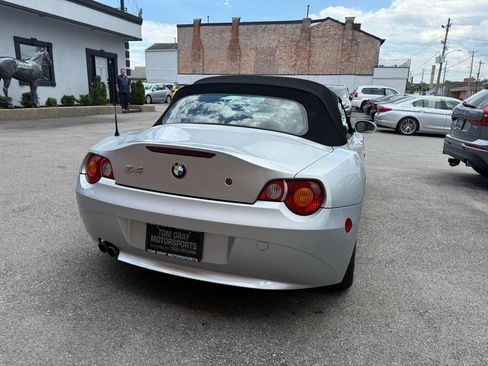 Used 2003 BMW Z4 3.0i RWD image 8