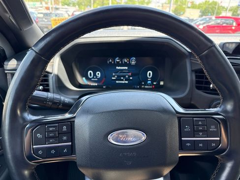 Used 2024 Ford Expedition Max Platinum AWD/4WD image 13