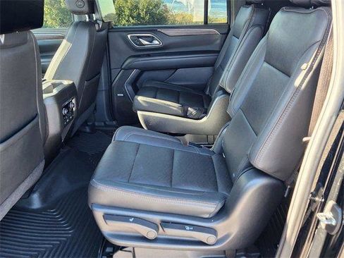 Certified 2021 Chevrolet Suburban High Country image 10