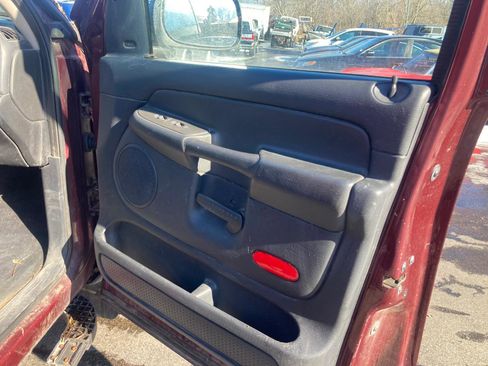 Used 2003 Dodge Ram 2500 Truck SLT AWD/4WD image 13