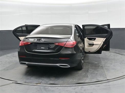 Used 2022 Mercedes-Benz C 300 Sedan image 52