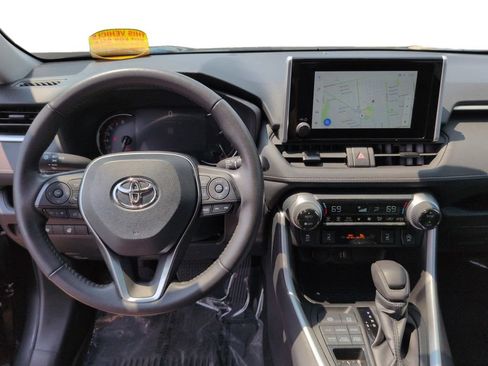 Used 2025 Toyota RAV4 XLE w/ Convenience Package AWD/4WD image 15