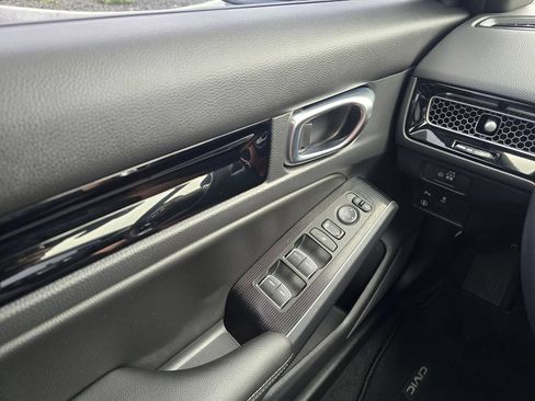Used 2022 Honda Civic Sport Touring image 30