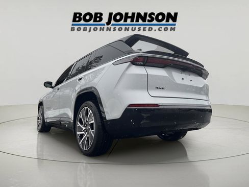 Used 2025 Jeep Wagoneer S Limited image 5