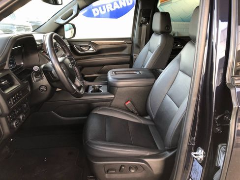 Used 2022 Chevrolet Tahoe Z71 w/ Z71 Off-Road Package image 19