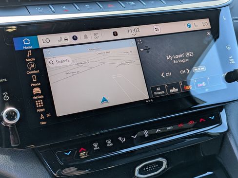 New 2026 Jeep Grand Cherokee Limited RWD image 18