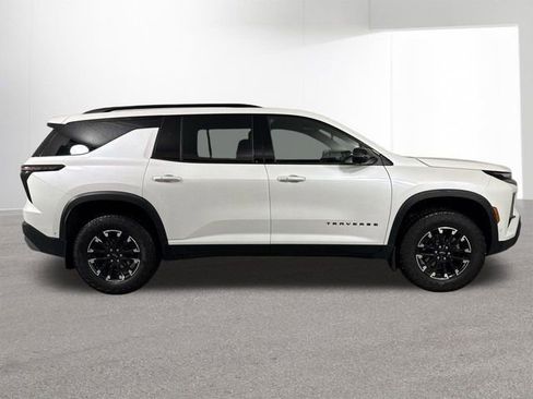 Used 2024 Chevrolet Traverse Z71 w/ Enhanced Driving Package AWD/4WD image 38