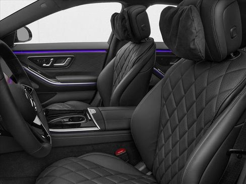 New 2026 Mercedes-Benz S 580e 4MATIC Sedan image 6