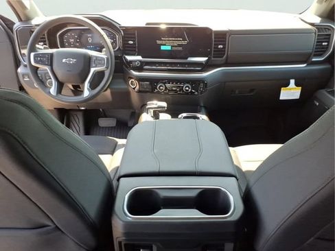 New 2026 Chevrolet Silverado 1500 RST AWD/4WD image 12