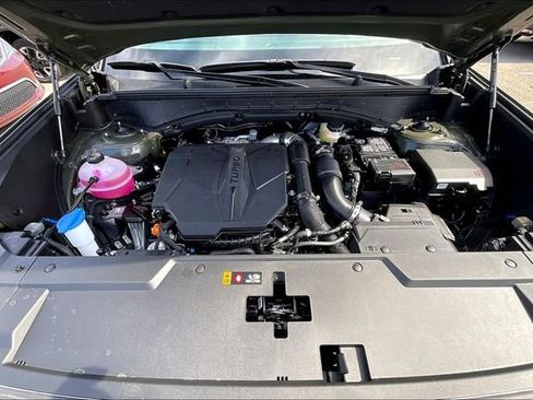 Used 2025 Hyundai Santa Fe SEL image 11