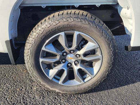 New 2026 Chevrolet Silverado 1500 LT w/ Texas Edition Plus RWD image 19