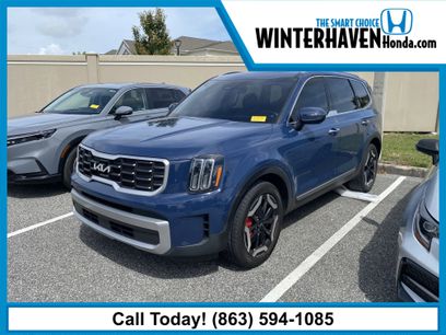 Used 2023 Kia Telluride S w/ S Sunroof Package