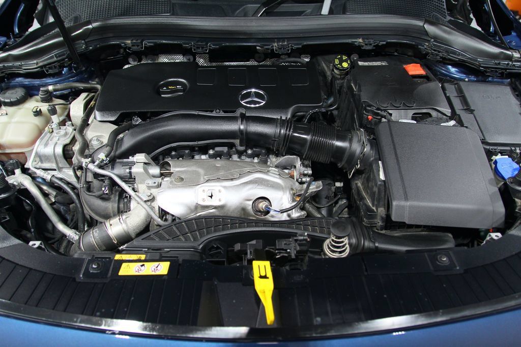 Certified 2021 Mercedes-Benz GLA 250 image 29