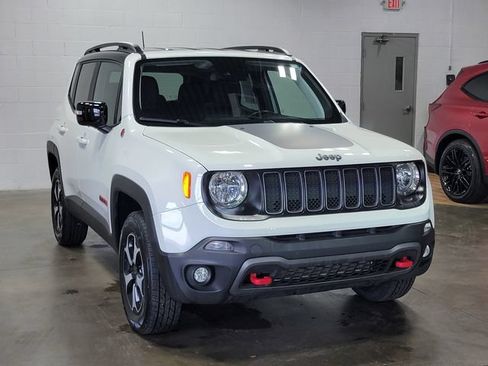 Used 2022 Jeep Renegade Trailhawk w/ Trailer Tow Group AWD/4WD image 4