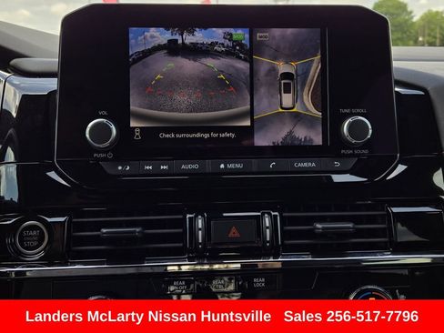 Used 2023 Nissan Pathfinder Rock Creek AWD/4WD image 20