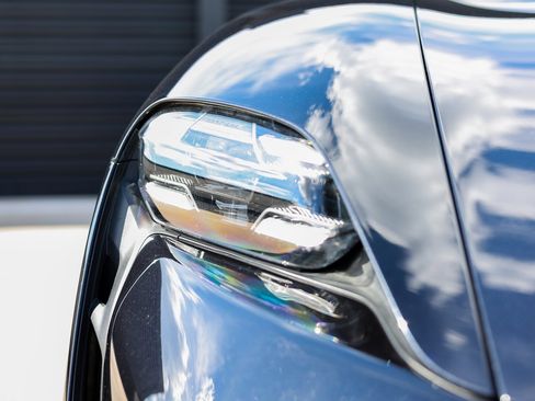 Certified 2020 Porsche Taycan Turbo image 13