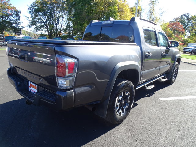 Used 2021 Toyota Tacoma TRD Off-Road w/ Technology Package AWD/4WD image 23