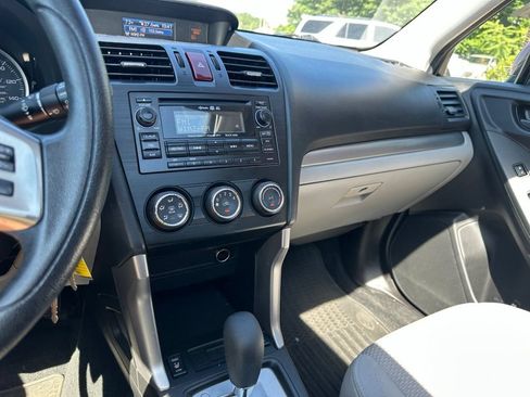 Used 2015 Subaru Forester 2.5i Premium w/ Popular Package #2 AWD/4WD image 15