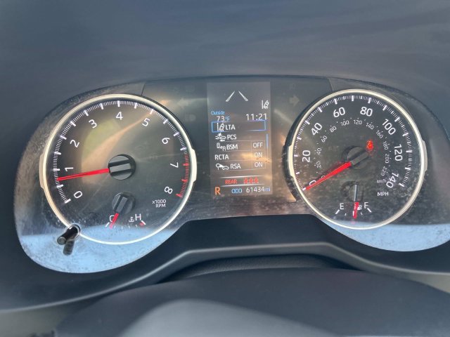Used 2022 Toyota RAV4 XLE AWD/4WD image 35