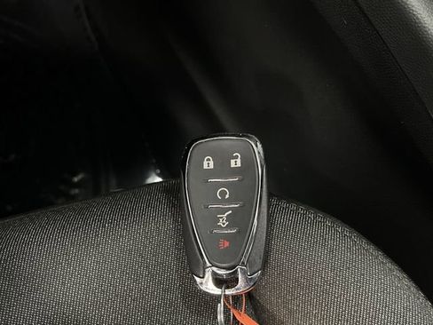 Used 2020 Chevrolet Equinox LT image 26