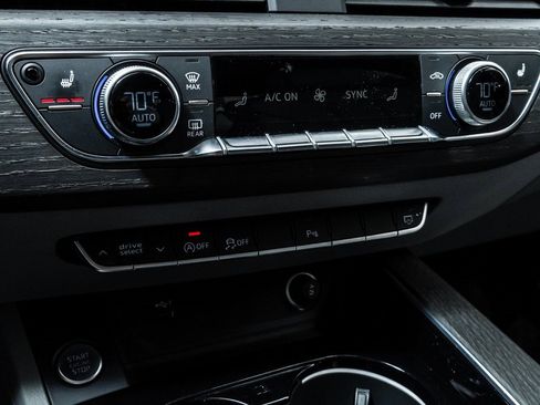 Certified 2025 Audi A4 2.0T Premium w/ Convenience Package image 17