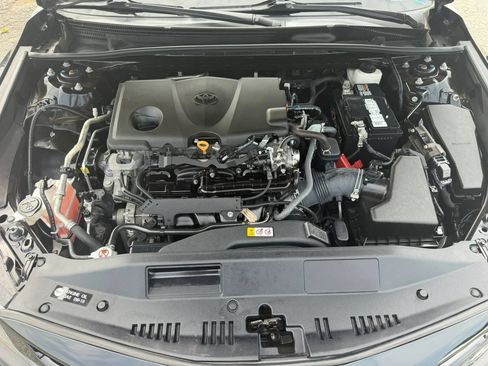 Used 2022 Toyota Camry SE FWD image 23