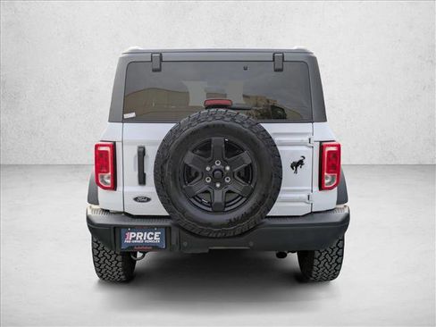 Used 2024 Ford Bronco Black Diamond image 7